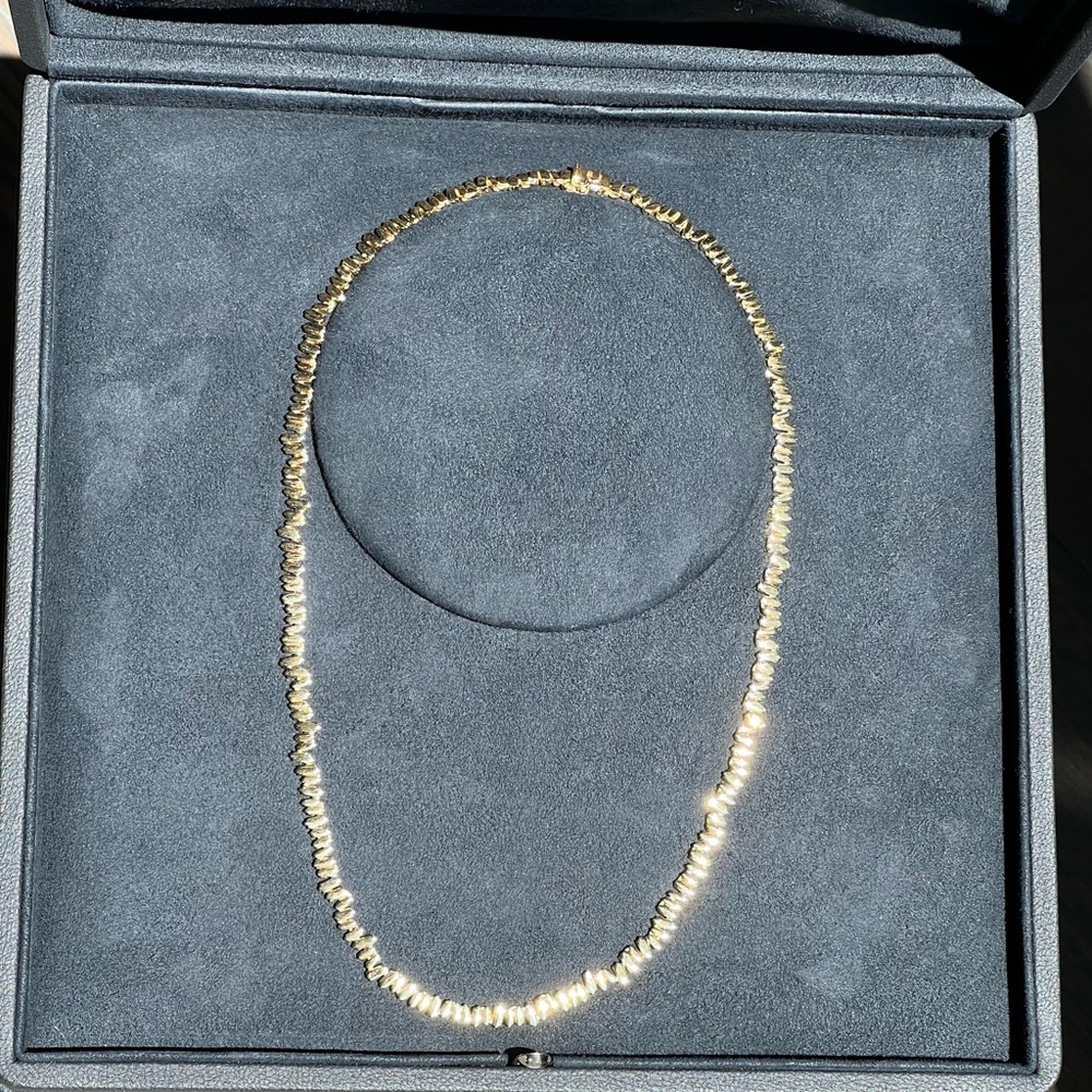 Elegant Gold Necklace for Women